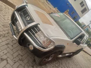 Nissan Hardbody 2008 White