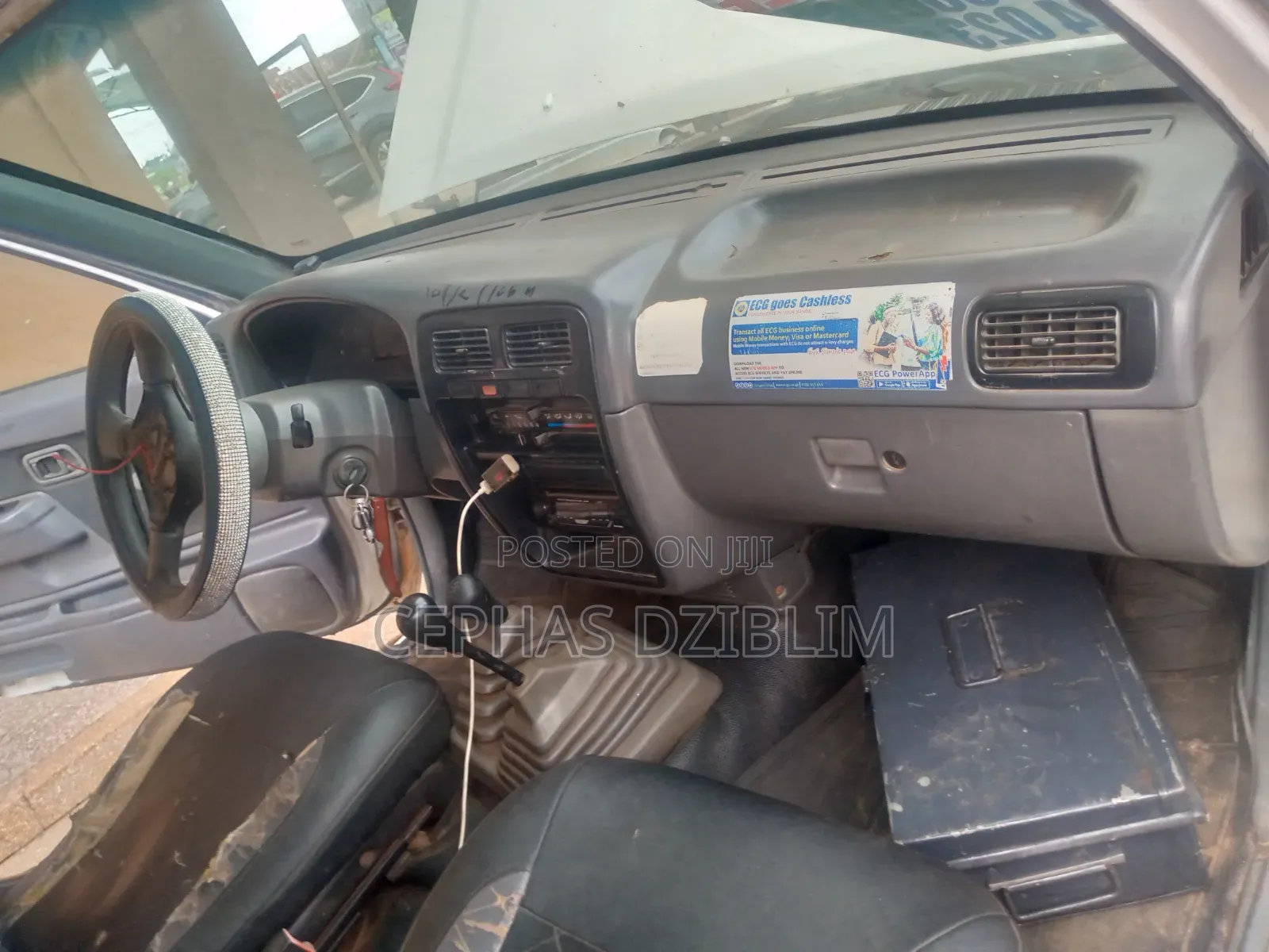 Nissan Hardbody 2008 White