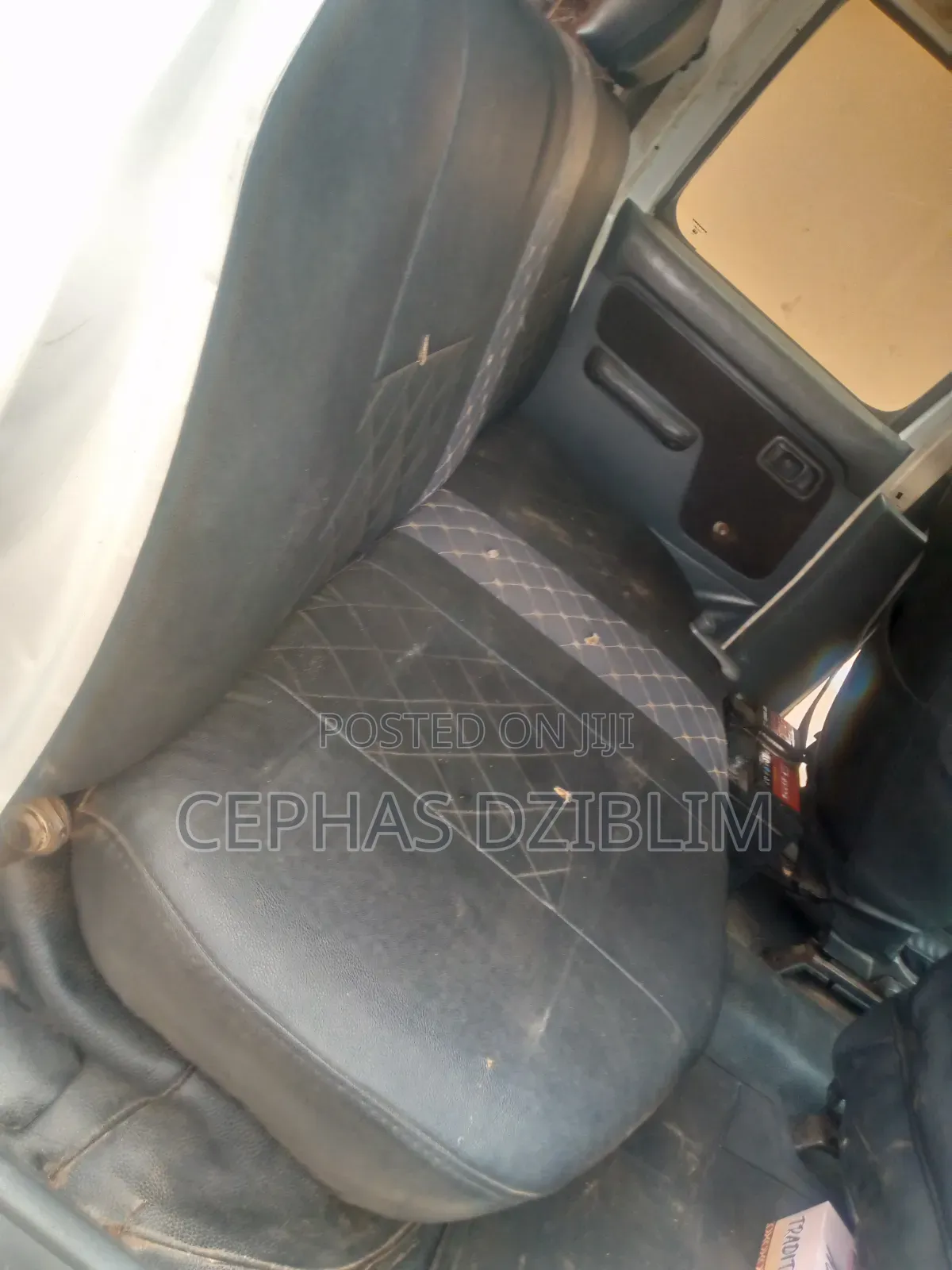 Nissan Hardbody 2008 White