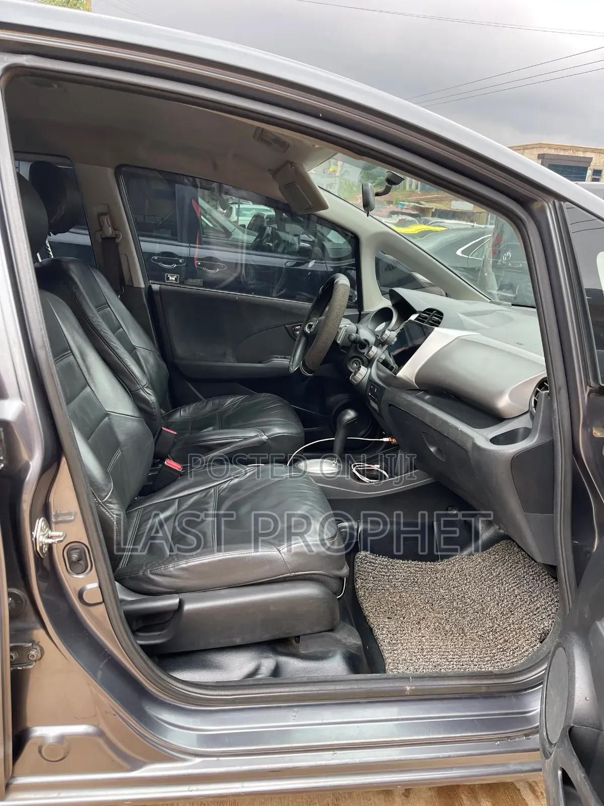 Honda Fit 2012 Gray