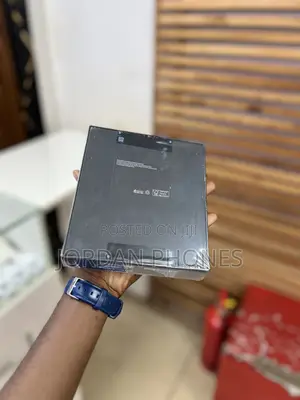 New Samsung Galaxy Z Fold6 256 GB Gray