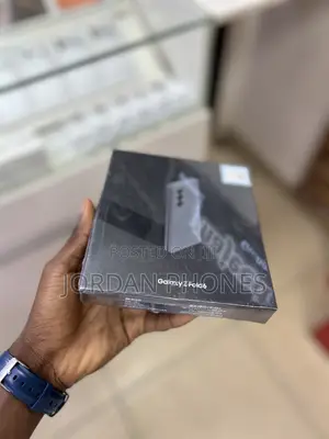 New Samsung Galaxy Z Fold6 256 GB Gray