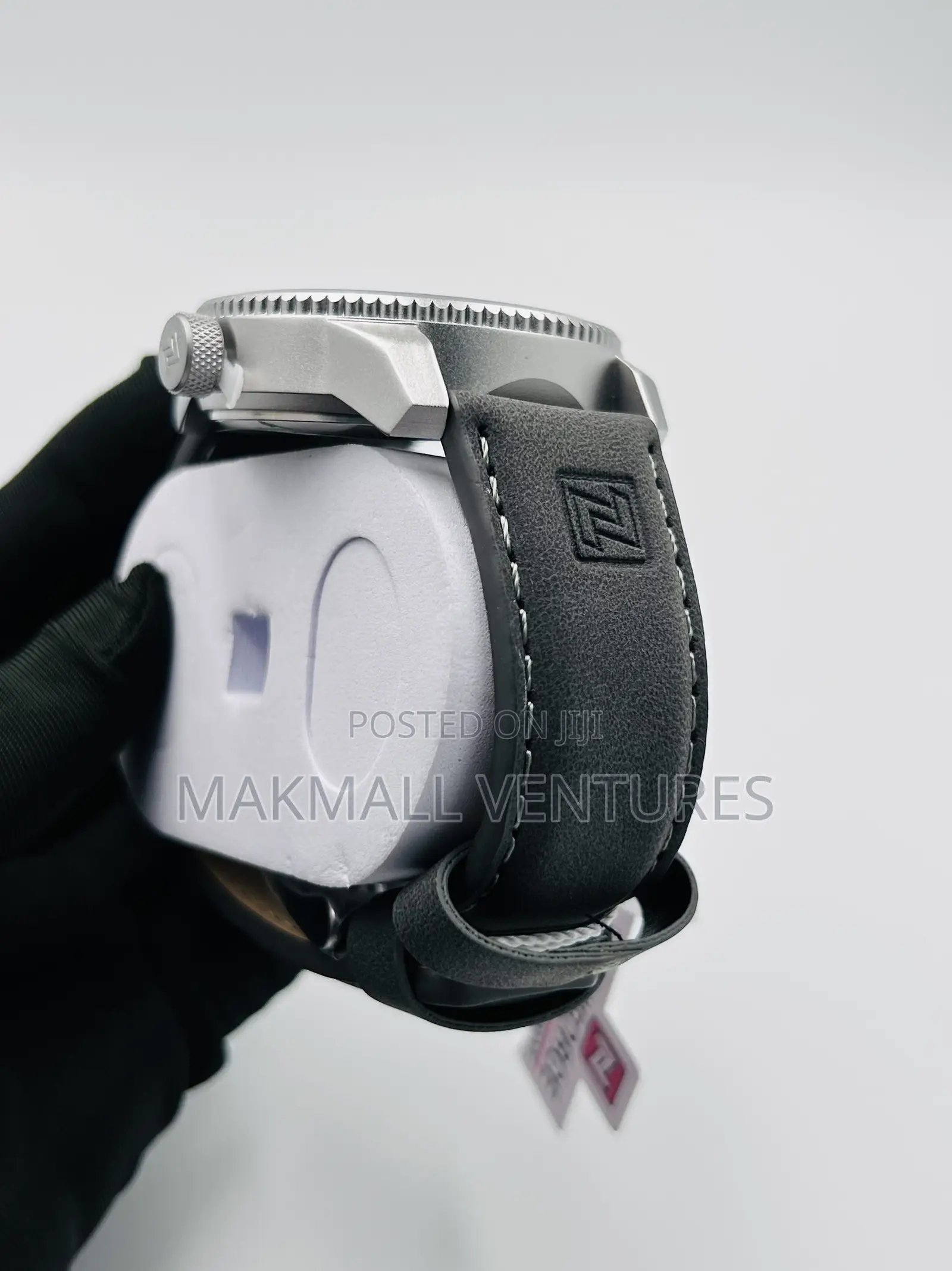 Naviforce Leather Watch (NF 9202L)