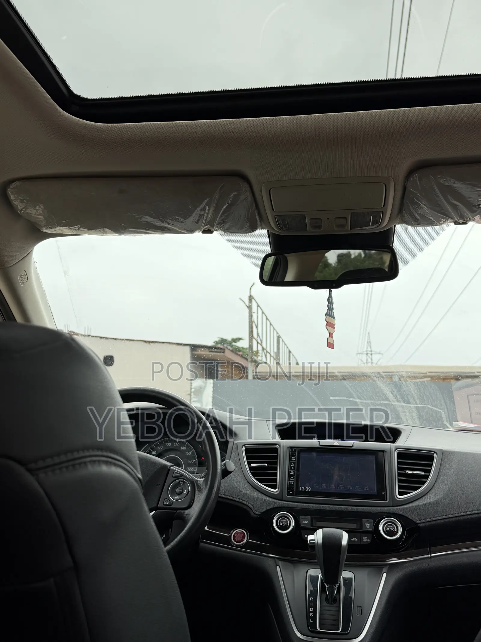 Honda CR-V 2015 Red