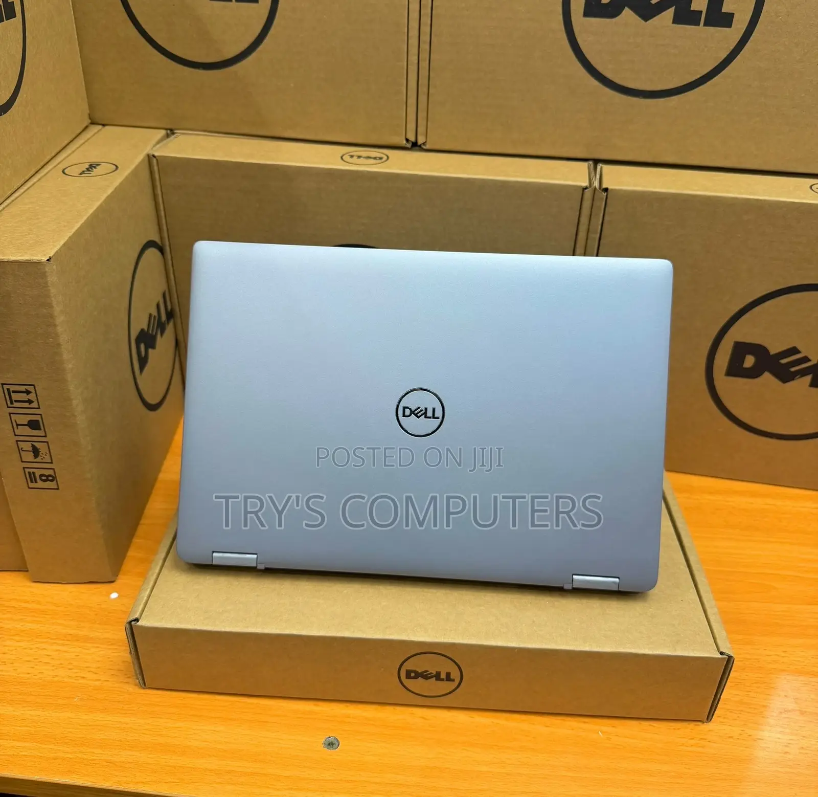 New Laptop Dell Latitude 5320 2-in-1 32GB Intel Core i7 SSD 512GB