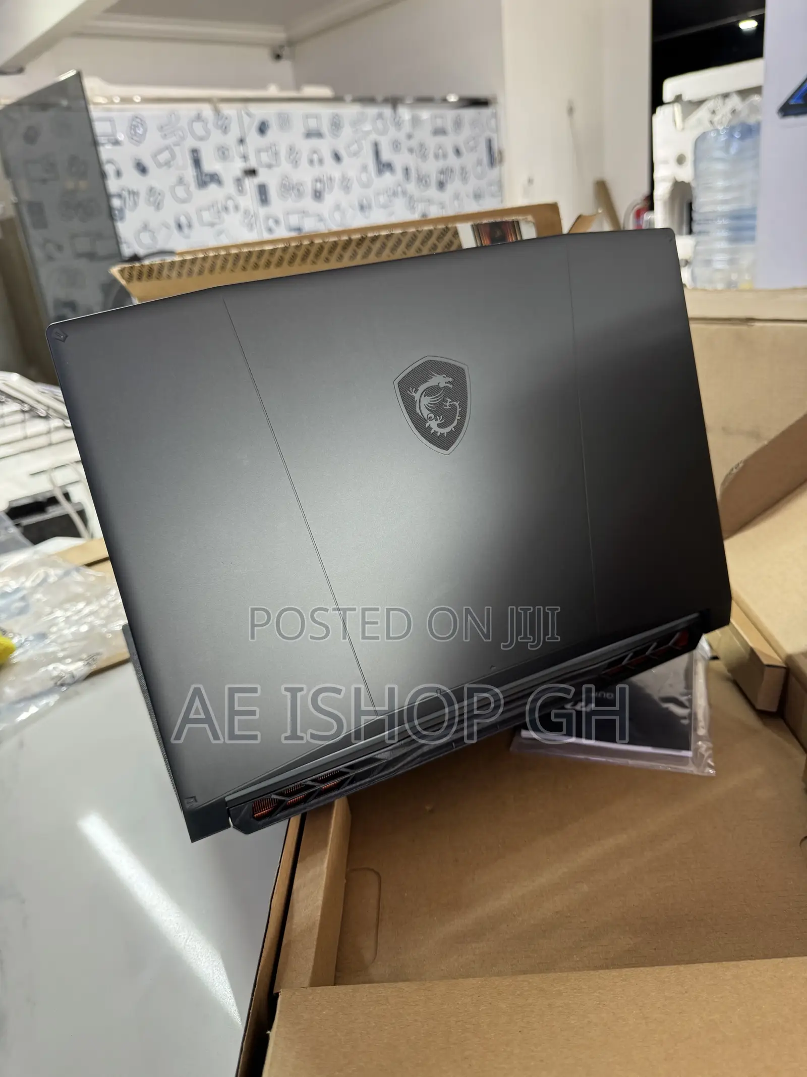 New Laptop MSI Katana 15 16GB Intel Core i7 SSD 512GB