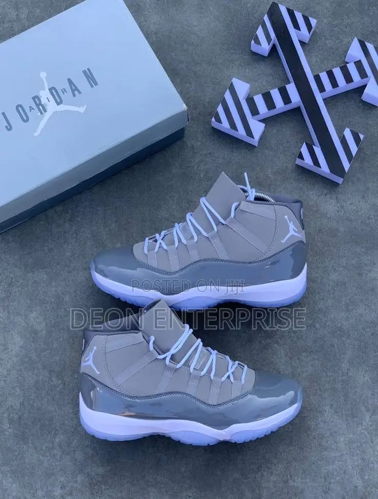Air Jordan 11