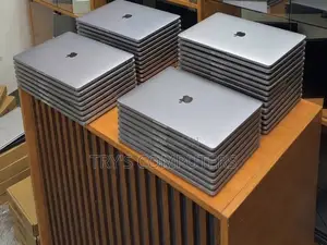 Laptop Apple MacBook Pro 2019 16GB Intel Core i7 SSD 512GB