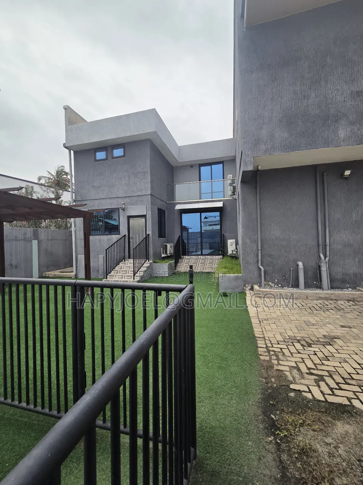 5bdrm House in Labone for rent