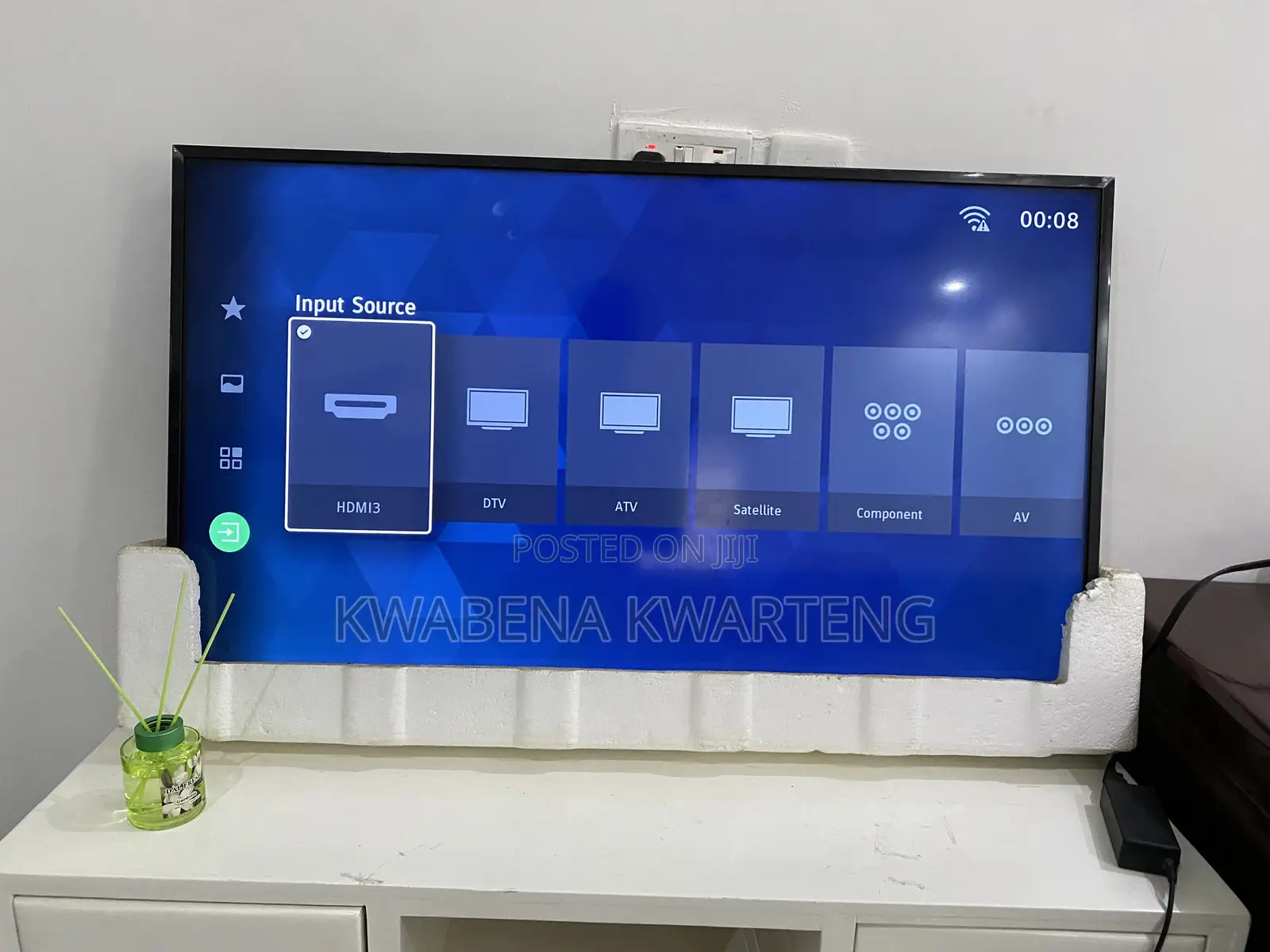 Hisense 43” Smart TV
