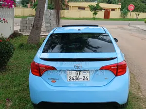 Toyota Corolla 2017 Blue