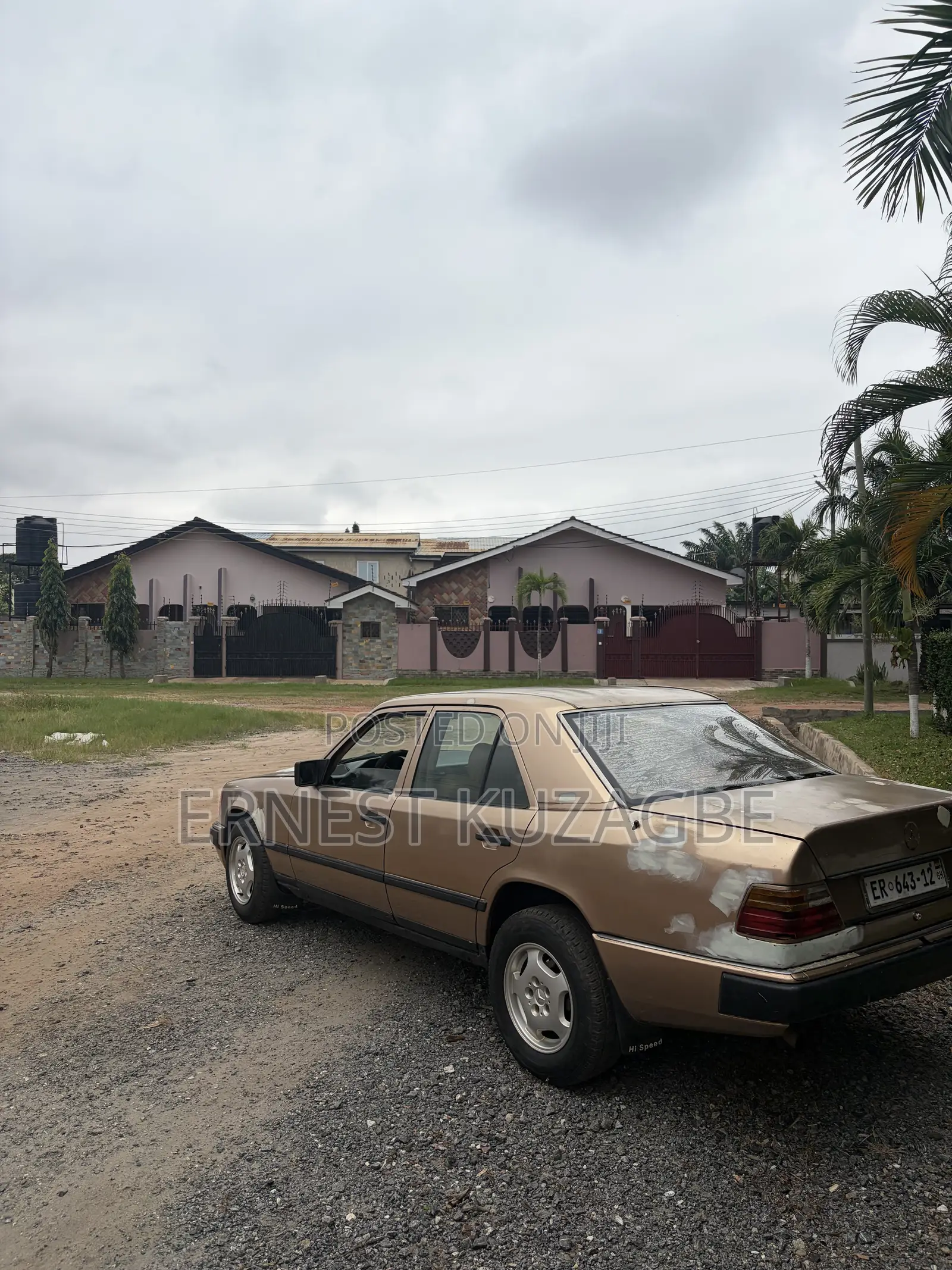 Mercedes-Benz W124 1996 Gray