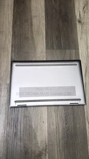 Laptop HP Envy 15 16GB Intel Core Ultra 7 SSD 512GB