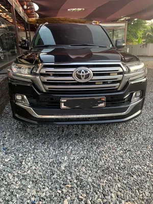 Toyota Land Cruiser 2016 Black