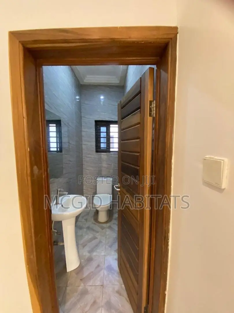 2bdrm Apartment in Adenta for rent
