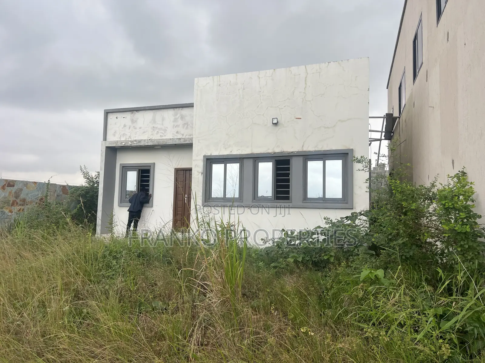 2bdrm House in Franko Properties, School Junction for sale