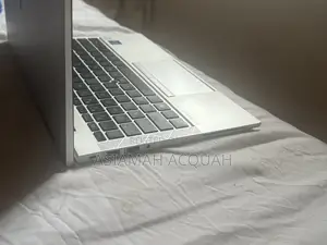 Laptop HP EliteBook 840 G8 16GB Intel Core i5 HDD+SSD 256GB