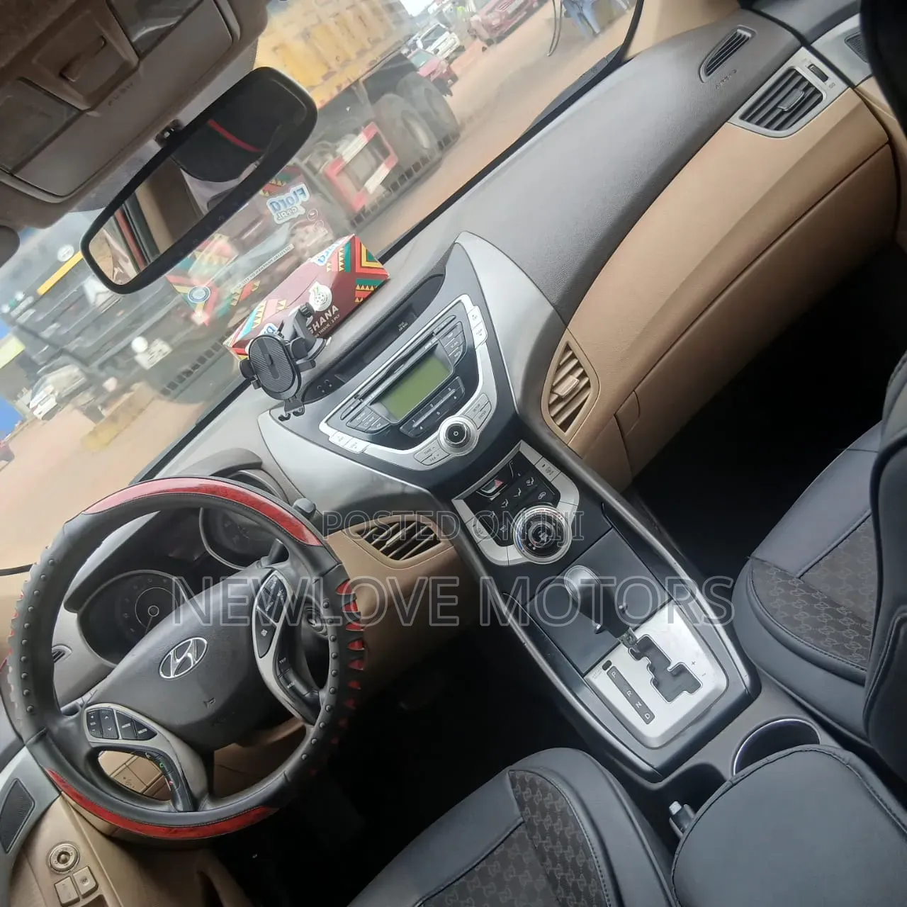 Hyundai Elantra 2013 Red