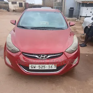 Hyundai Elantra 2013 Red