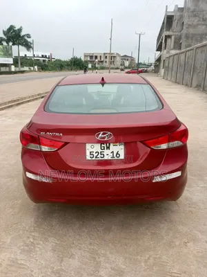 Hyundai Elantra 2013 Red