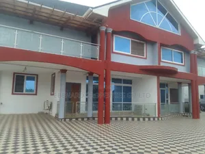 5bdrm House in Ebenard Properties, Baatsona Total for rent