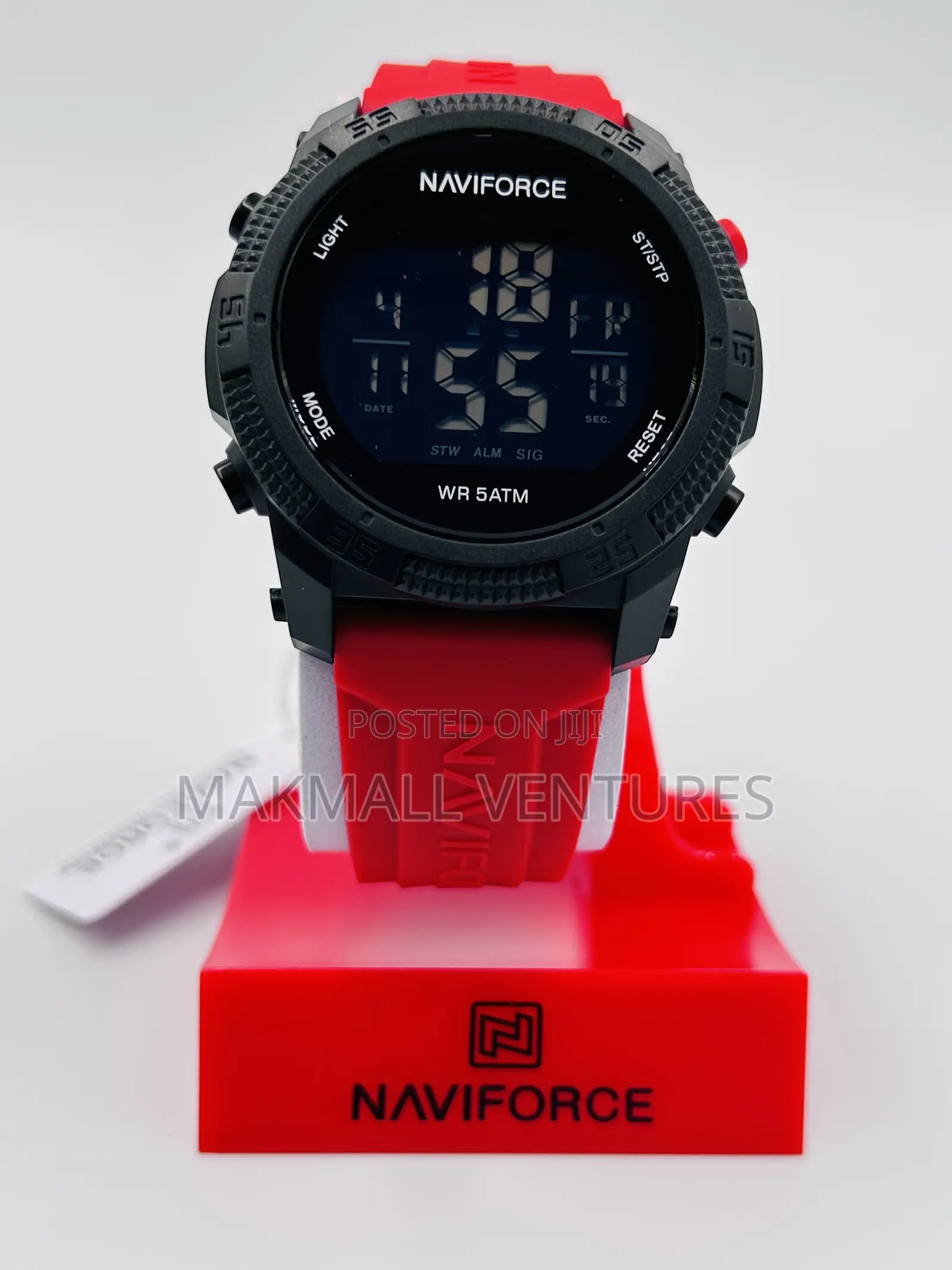 Naviforce Sports Watch (NF 7104)
