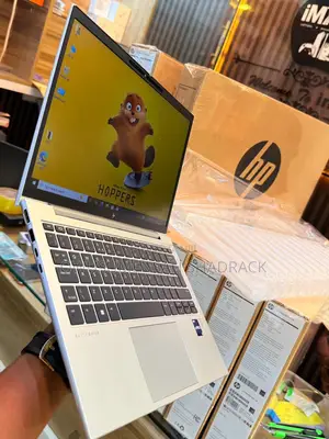 New Laptop HP EliteBook 830 G9 16GB Intel Core i5 SSD 256GB