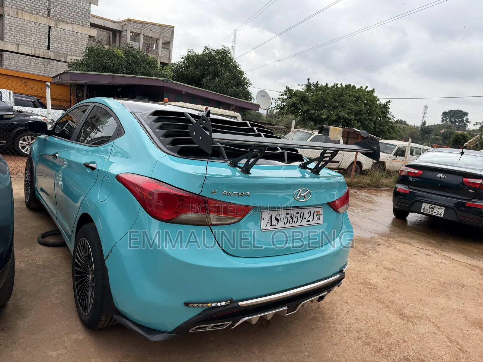 Hyundai Elantra 2012 Green