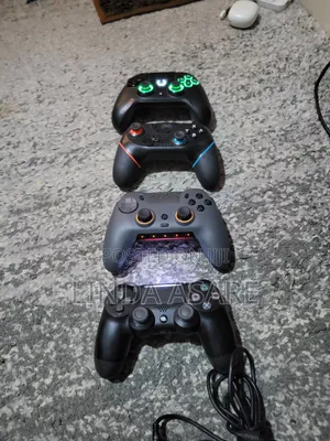 Original PC, Playstation 4 and Nintendo Switch Gamepads