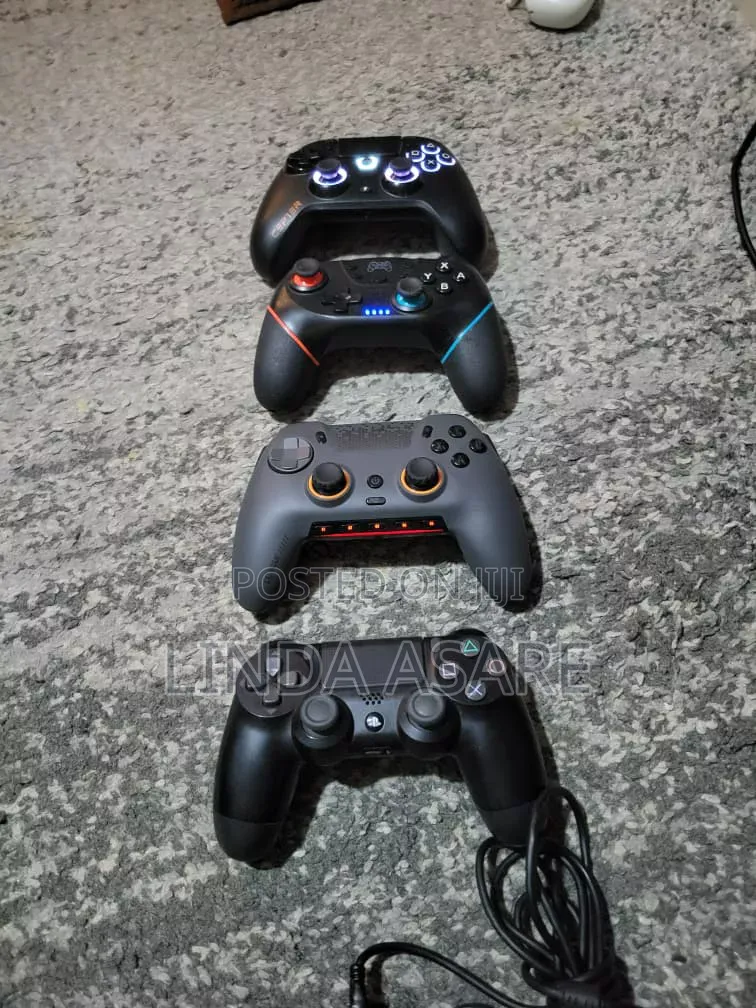 Original PC, Playstation 4 and Nintendo Switch Gamepads