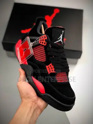 Air Jordan 4
