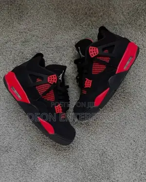 Air Jordan 4
