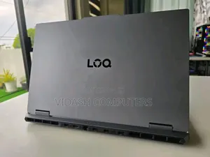 New Laptop Lenovo LOQ 15ARP9 16GB Intel Core i7 SSD 512GB
