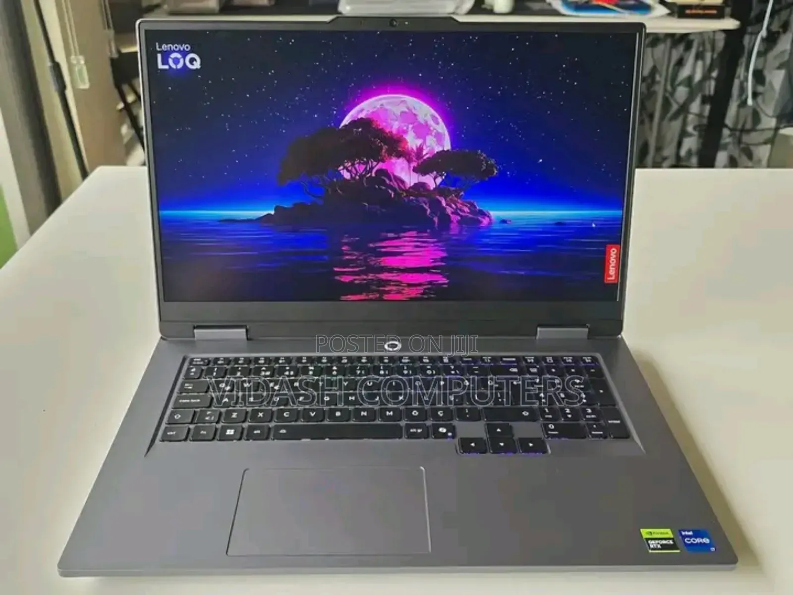 New Laptop Lenovo LOQ 15ARP9 16GB Intel Core i7 SSD 512GB