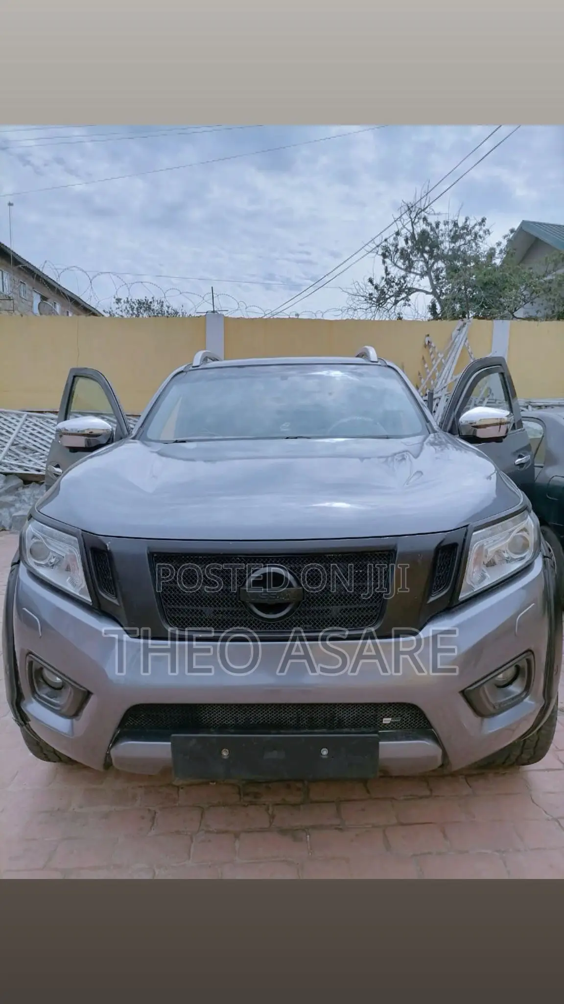 Nissan Navara 2020 Gray