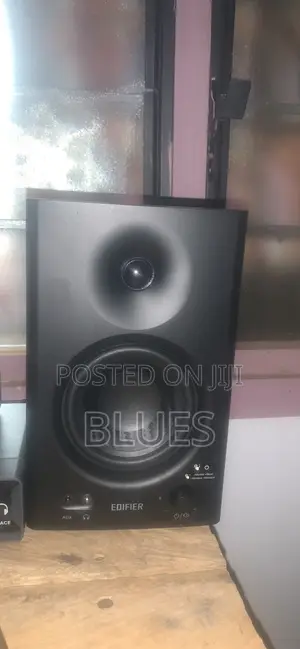 Studio Speaks
