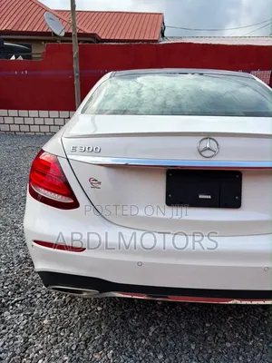 Mercedes-Benz E300 2018 White
