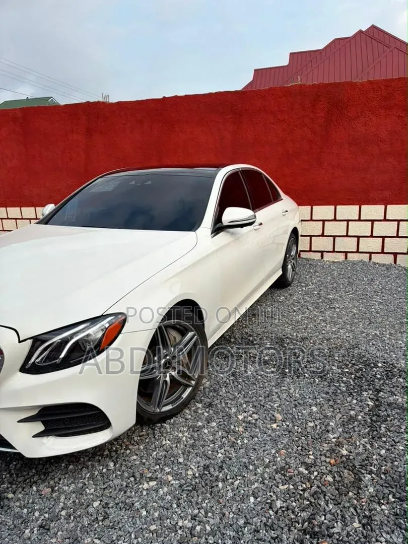 Mercedes-Benz E300 2018 White