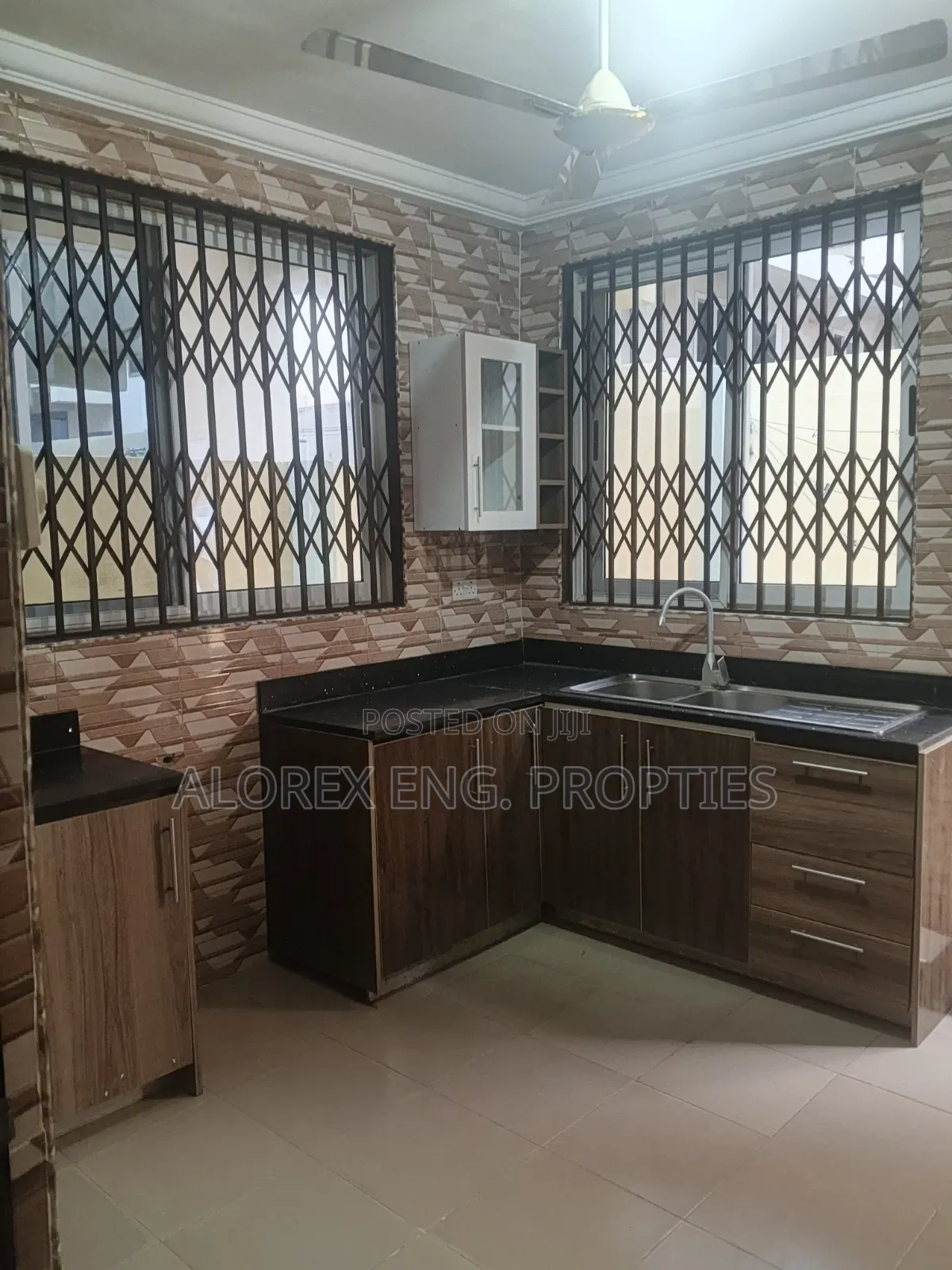 3bdrm Duplex in Teiman, Abokobi, Pentecost for rent