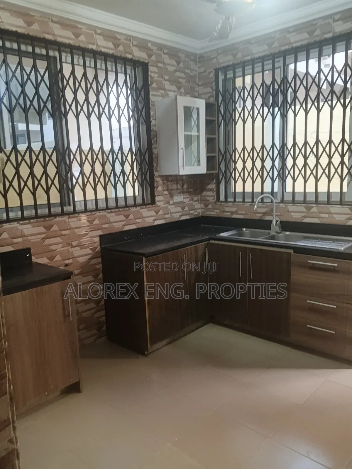 3bdrm Duplex in Teiman, Abokobi, Pentecost for rent