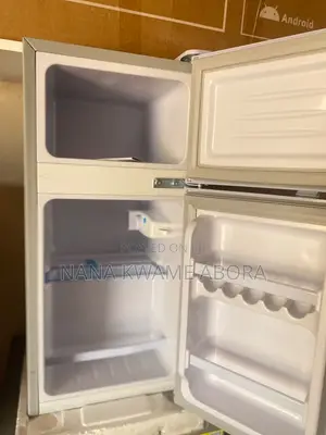 Refrigerator 90ltrs