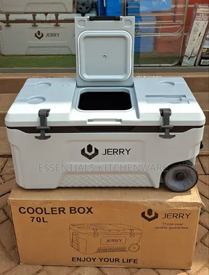 Jerry 70L Heavy-Duty Ice Chest