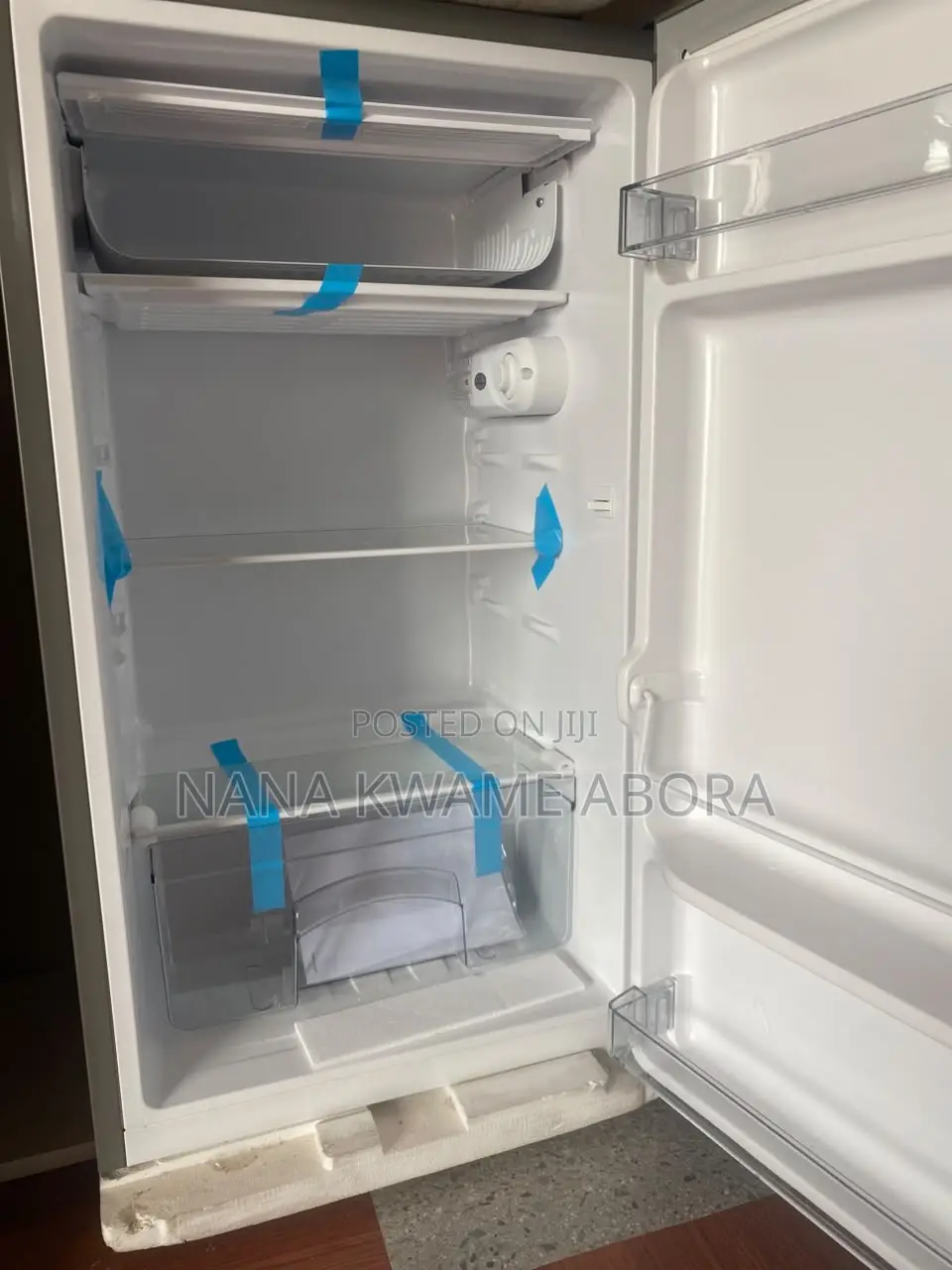 Table Top Fridge 90ltrs