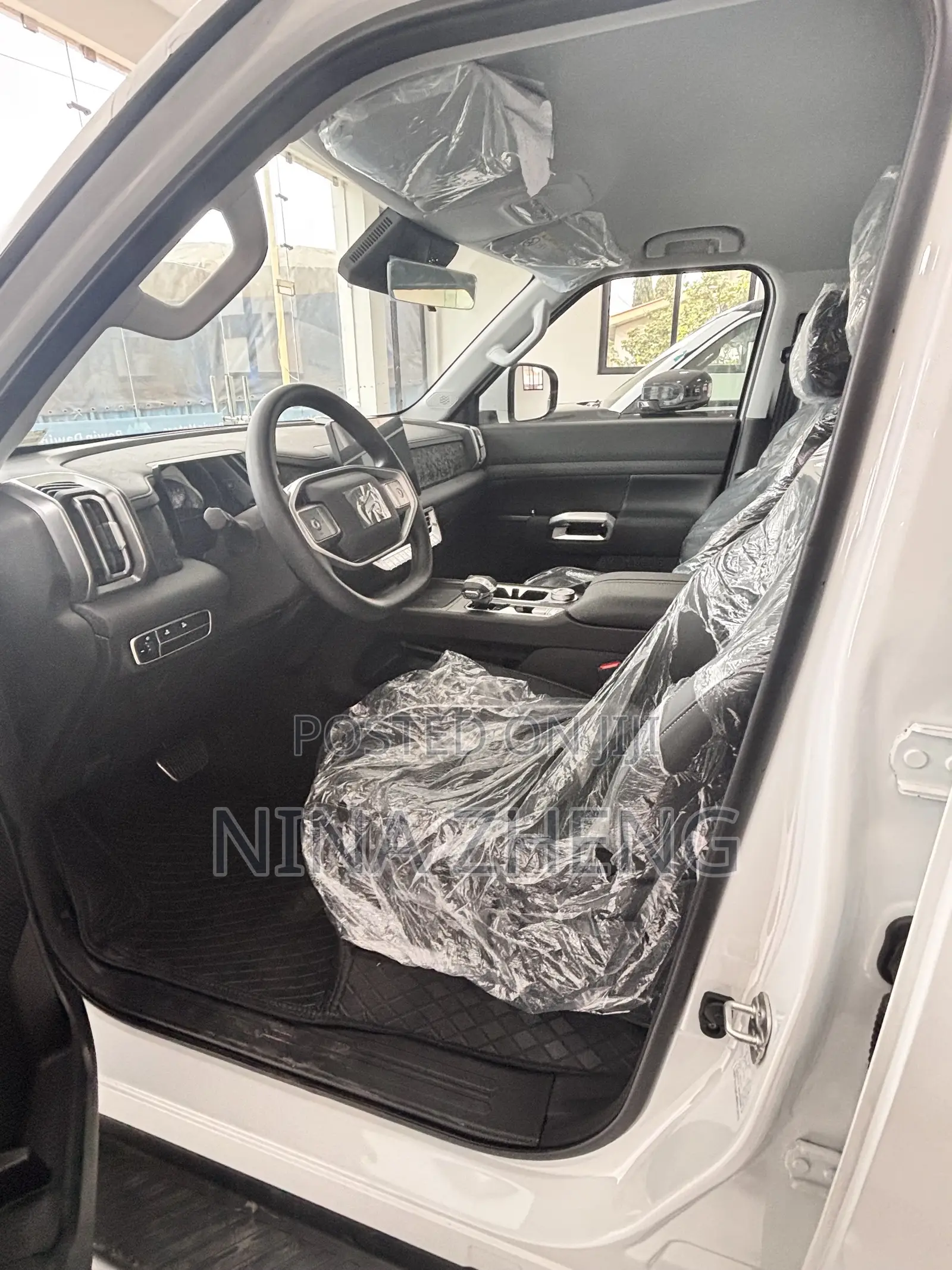 New Nissan Z9 2.0T Petrol 4WD 2025 White