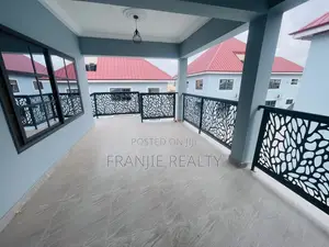 2bdrm Apartment in Franjie Realty, West Hills Mall Area for rent