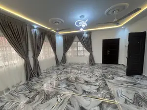 2bdrm Apartment in Franjie Realty, West Hills Mall Area for rent