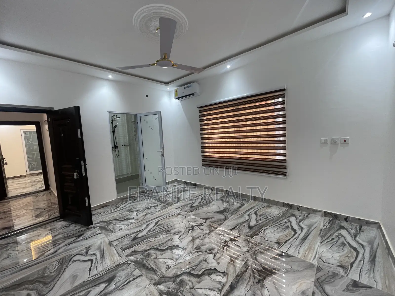 2bdrm Apartment in Franjie Realty, West Hills Mall Area for rent