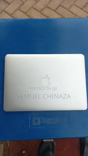 Laptop Apple MacBook Air 12GB Intel SSD 128GB
