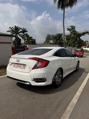 Honda Civic EX Sedan 2020 White