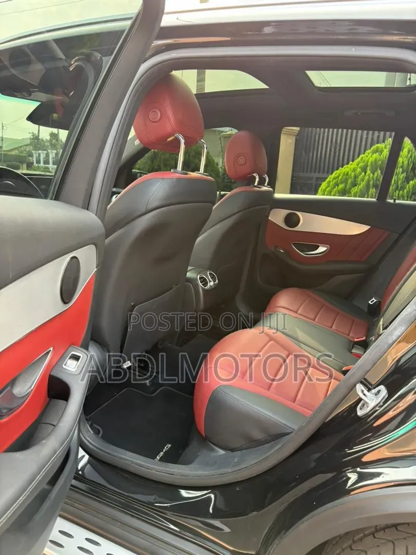 Mercedes-Benz GLC-Class 2022 Black